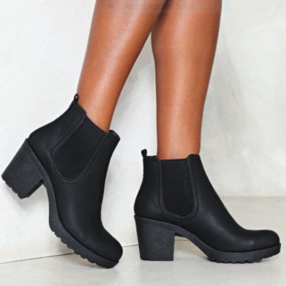 Black Ankle Boot Size 8.5 - 9 - Picture 1 of 6